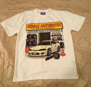 Camiseta con manga corto