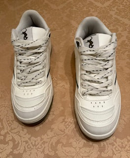 Tenis