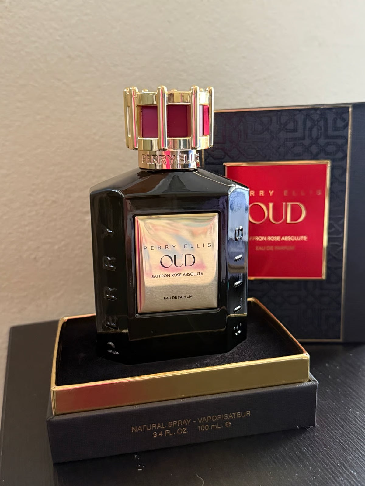 Perry Ellis OUD Saffron Rose Absolute