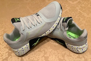Tenis