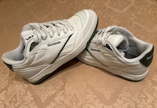 Tenis