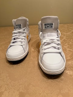 Tenis