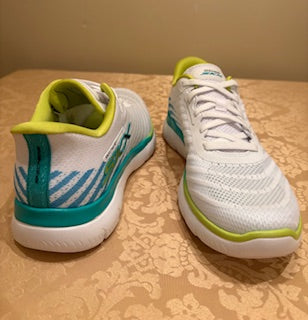 Tenis